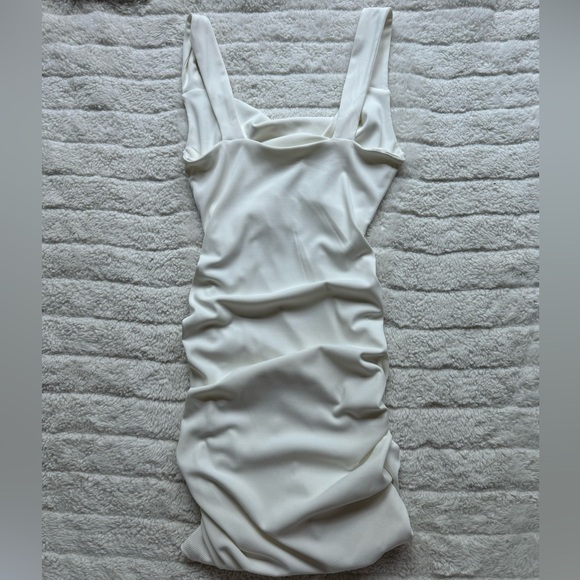 amazon white dress!! - Picture 2 of 3